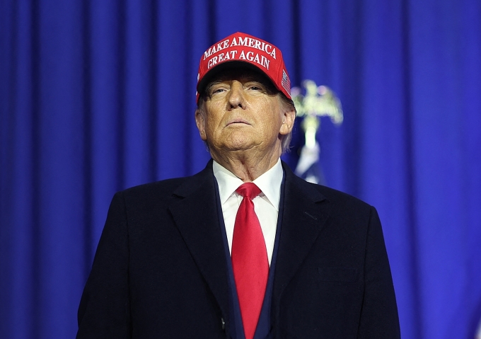 Tòa yêu cầu ông Trump bồi thường ngay cho cựu nhà báo bị phỉ báng