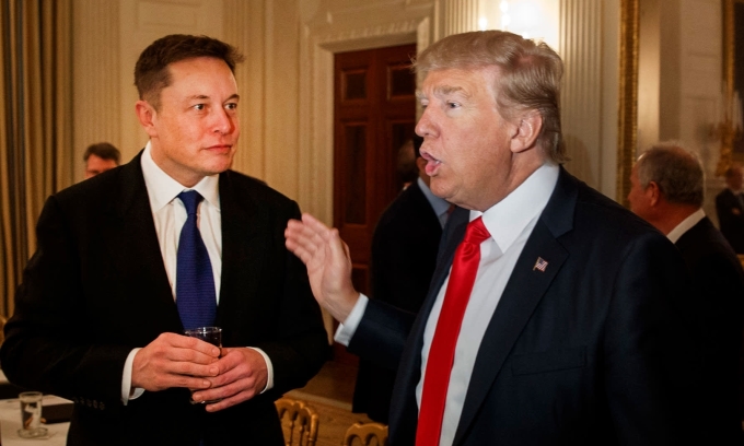 Elon Musk bác tin đồn quyên tiền cho ông Trump