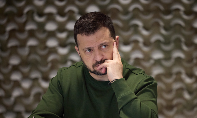 Ông Zelensky cách chức loạt cố vấn thân cận