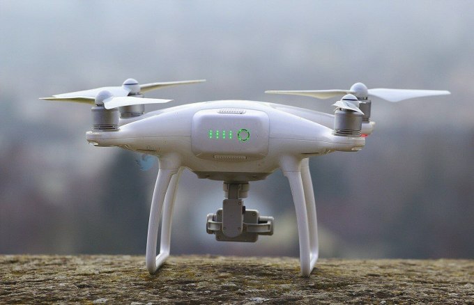 Quan chức Iran đăng ảnh chế giễu 'Israel tập kích bằng flycam'
