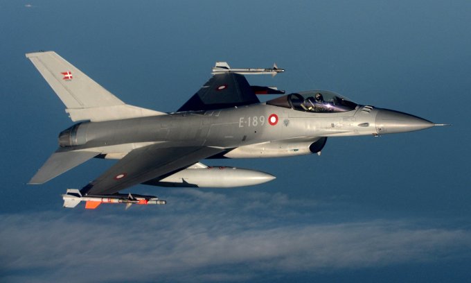 Thủ tướng Đan Mạch: F-16 sẽ có mặt ở Ukraine trong tháng sau