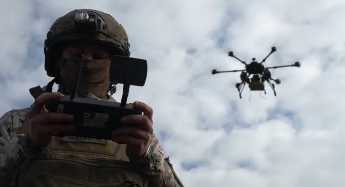 Đội UAV bí mật chuyên thả mìn vào lãnh thổ Nga