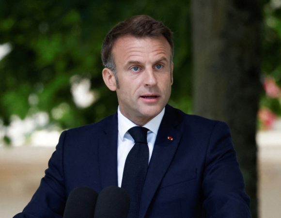 Ông Macron có thể sai lầm trong ván cược với phe cực hữu