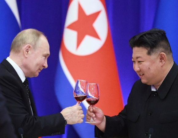 Triều Tiên trao Huân chương Kim Nhật Thành cho ông Putin