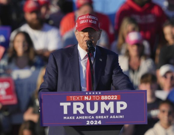 Lý do đảng Cộng hòa không quay lưng với ông Trump