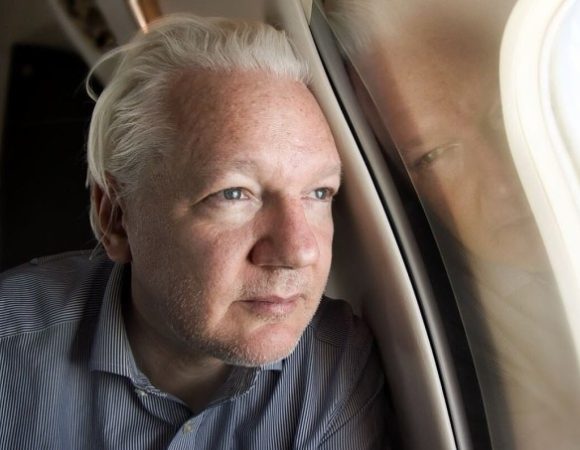 Cuộc chiến pháp lý hơn 10 năm của ông chủ WikiLeaks