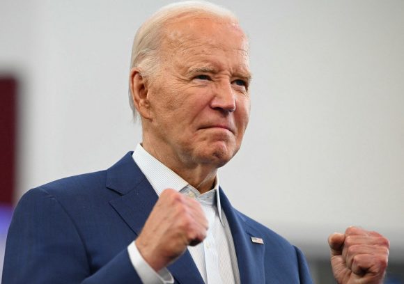 Tổng thống Biden: 'Tôi vẫn ổn'