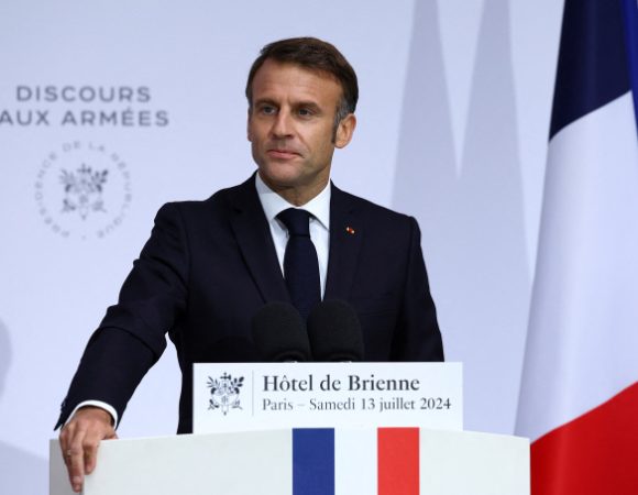 Ông Macron: Pháp không muốn tình trạng chiến tranh với Nga