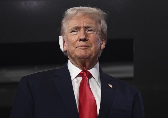 Thủ tướng Hungary: Ông Trump sẽ là nhà môi giới hòa bình Ukraine nếu đắc cử