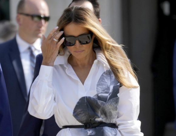 Bà Melania gọi kẻ ám sát hụt ông Trump là 'quái vật'