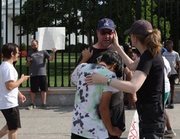 Cử tri 'nhẹ nhõm' trước quyết định rút lui của ông Biden