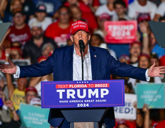 Lý do ông Trump tự tin sẽ đánh bại bà Harris