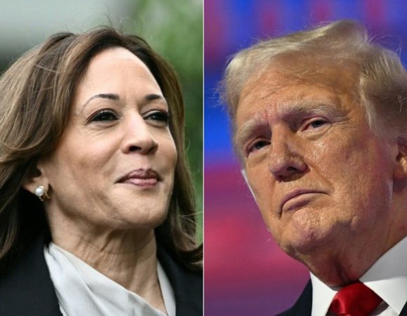 Ông Trump, bà Harris cạnh tranh sít sao ở các bang chiến trường